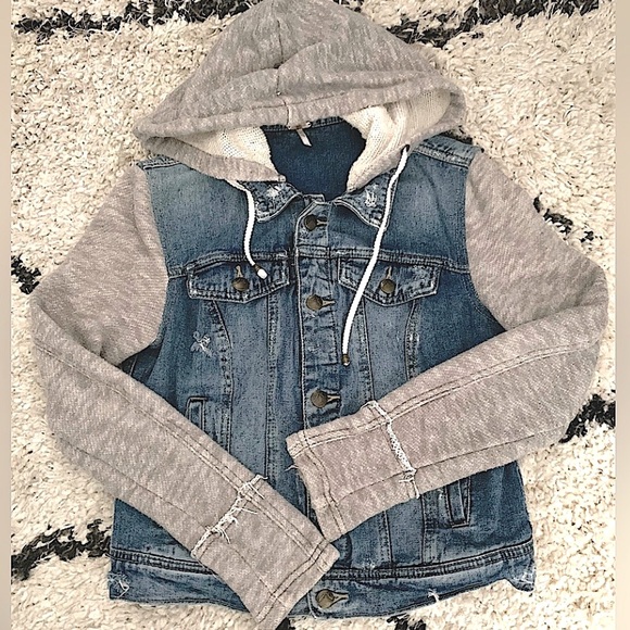 Free People Distressed Denim Knit Hoodie Jean Jacket Small - Picture 2 of 11